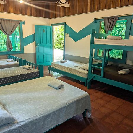 Tasty Dayz Hostel Puerto Viejo de Talamanca 外观 照片