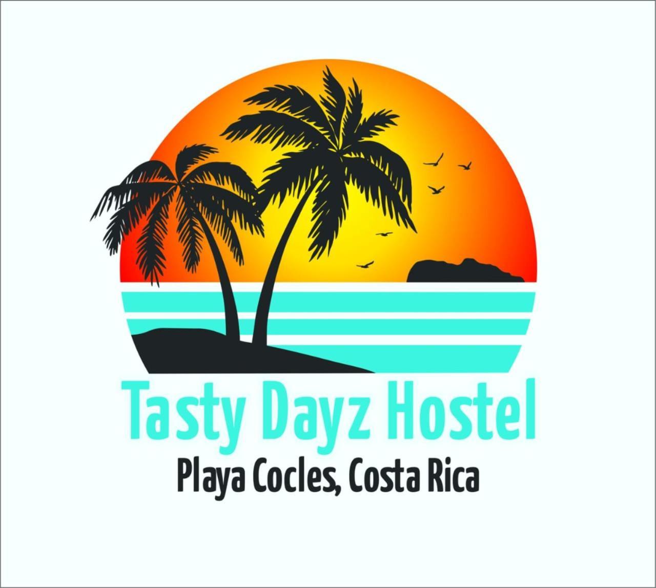 Tasty Dayz Hostel Puerto Viejo de Talamanca 外观 照片