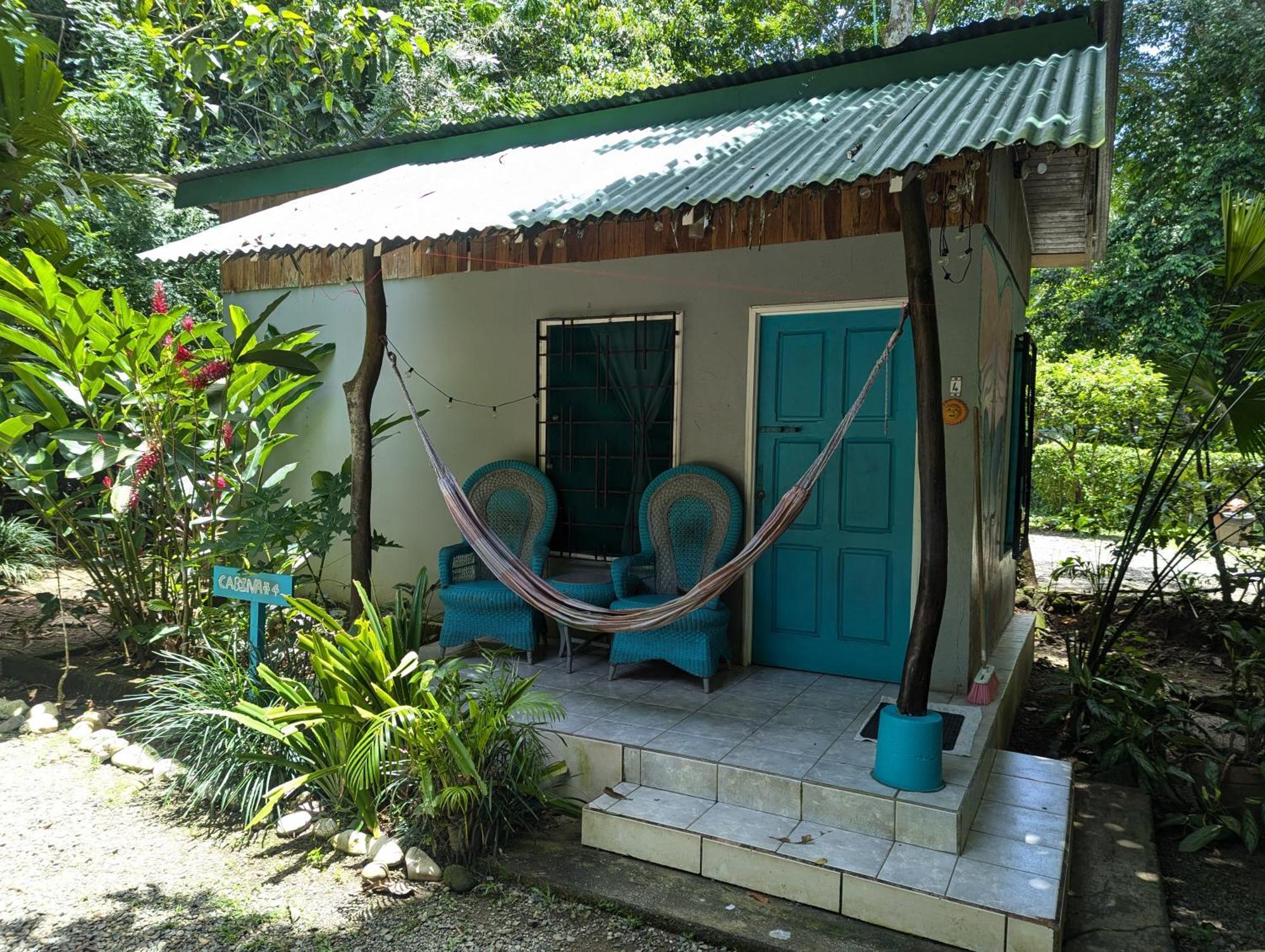 Tasty Dayz Hostel Puerto Viejo de Talamanca 外观 照片